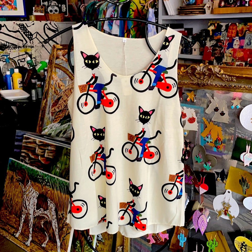 Crazy Cat Lady Tank…..Meooooww! - Picture 1 of 2
